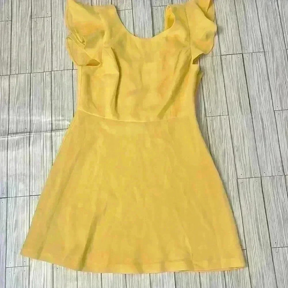 {not for sale NWT} BCBGeneration Lemonade Ruffle dress - Picture 3 of 7